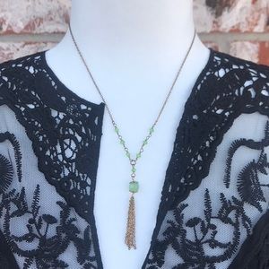 Goldtone and jade green faceted stones tassle necklace